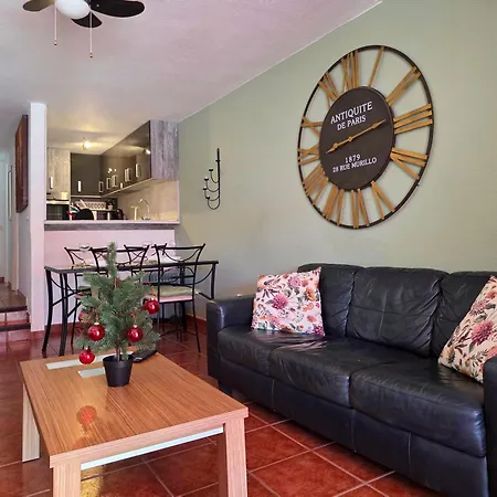 Apartament Stylish Duplex In Parque Santiago Ii *