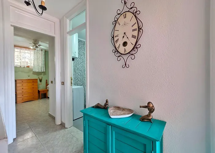 Stylish Duplex In Parque Santiago Ii Appartement